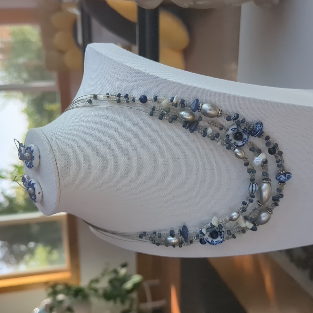 Vintage Coldwater Creek Necklace and Earring Set